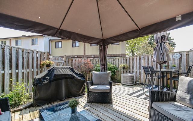 154 Baronwood Crt, Townhouse with 3 bedrooms, 2 bathrooms and 2 parking in Brampton ON | Image 19