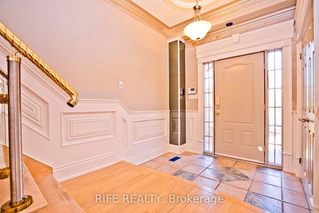 573 Old Orchard Grve, House detached with 4 bedrooms, 4 bathrooms and 6 parking in Toronto ON | Image 12