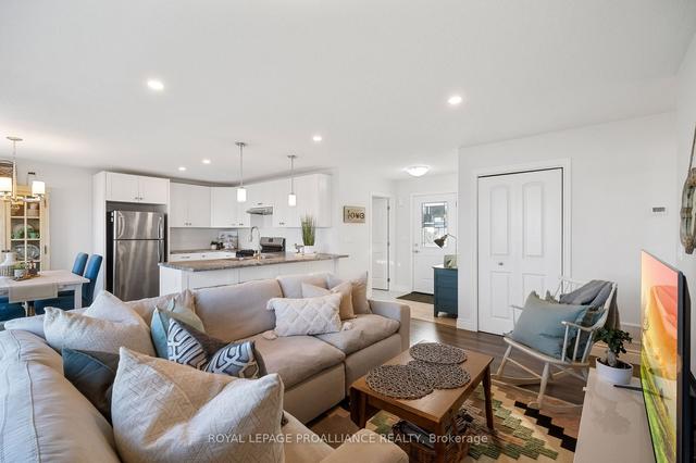 133 Harbour St, House detached with 2 bedrooms, 2 bathrooms and 4 parking in Brighton ON | Image 5