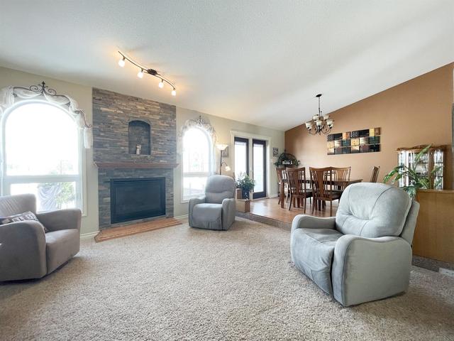 65016 Twp Rd 442, House detached with 5 bedrooms, 3 bathrooms and null parking in Wainwright No. 61 AB | Image 13