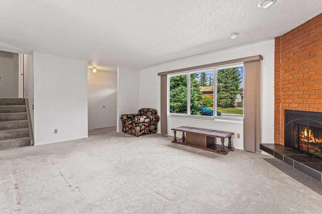 32 Mt Peechee Place, House detached with 3 bedrooms, 1 bathrooms and 3 parking in Canmore AB | Image 15