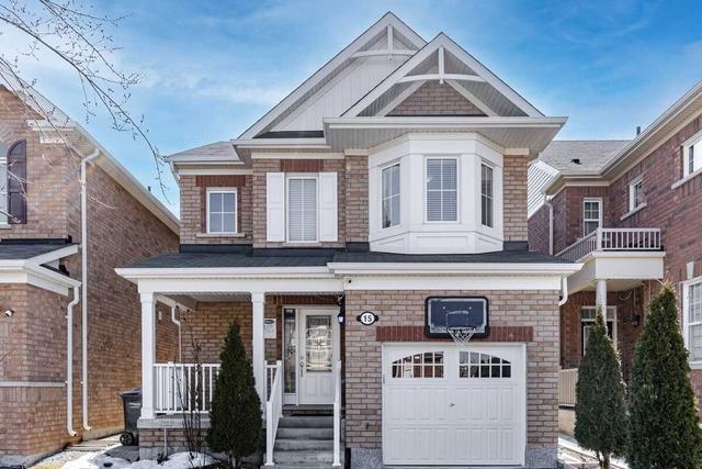 15 Bannister Cres, House detached with 3 bedrooms, 3 bathrooms and 3 parking in Brampton ON | Image 1