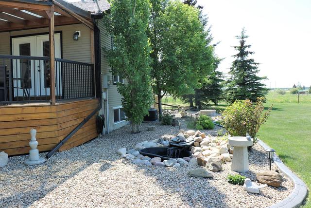 27540 Township Road 372, House detached with 5 bedrooms, 3 bathrooms and null parking in Red Deer County AB | Image 39
