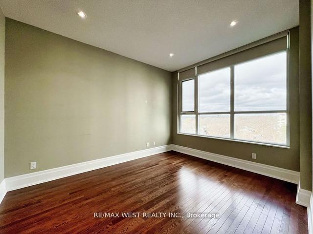 ph14 - 20 Gothic Ave, Condo with 2 bedrooms, 2 bathrooms and 1 parking in Toronto ON | Image 9