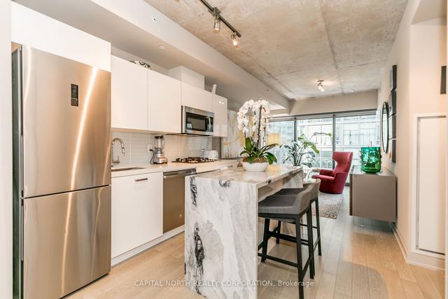 304 - 11 Charlotte St, Condo with 1 bedrooms, 1 bathrooms and 0 parking in Toronto ON | Image 4