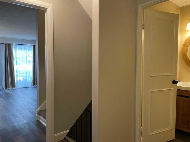12 - 33 Four Winds Dr, Townhouse with 3 bedrooms, 2 bathrooms and 0 parking in Toronto ON | Image 24