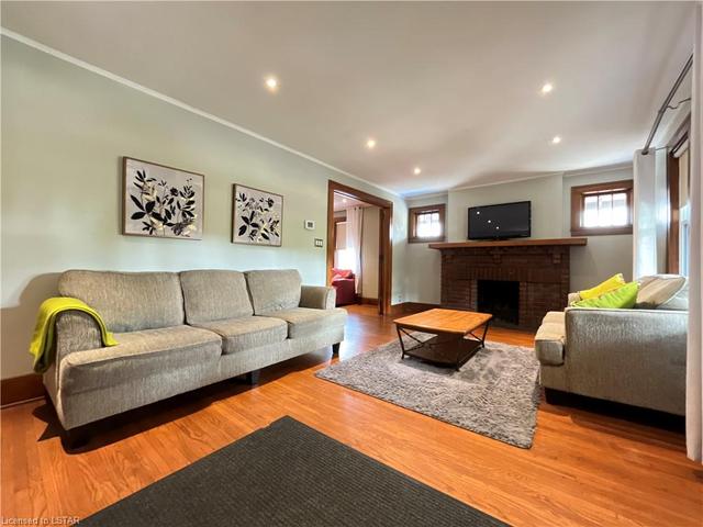 172 Mcewan Avenue, House detached with 4 bedrooms, 2 bathrooms and null parking in Windsor ON | Image 40