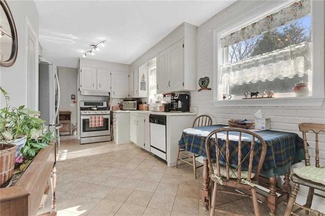675 Ashley Ave, House detached with 3 bedrooms, 2 bathrooms and 3 parking in Burlington ON | Image 31