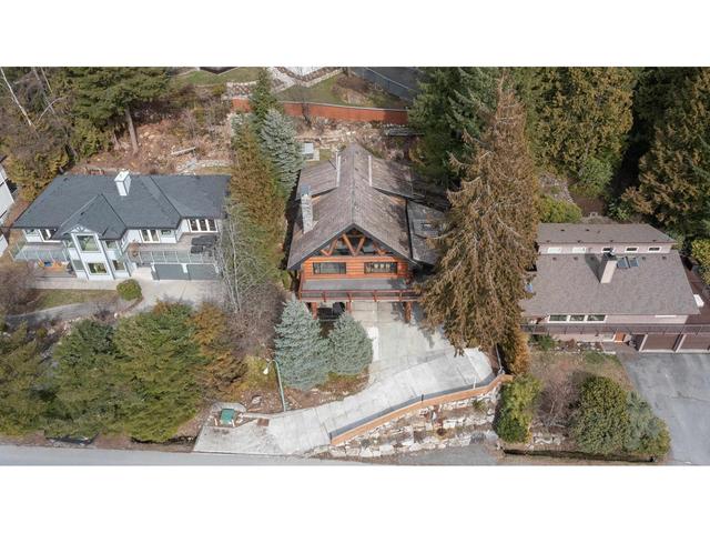 40518 Thunderbird Ridge, House detached with 4 bedrooms, 3 bathrooms and 6 parking in Squamish BC | Image 35