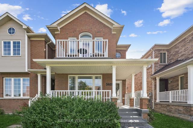 5401 Lawrence Ave E, House attached with 3 bedrooms, 4 bathrooms and 4 parking in Toronto ON | Image 1