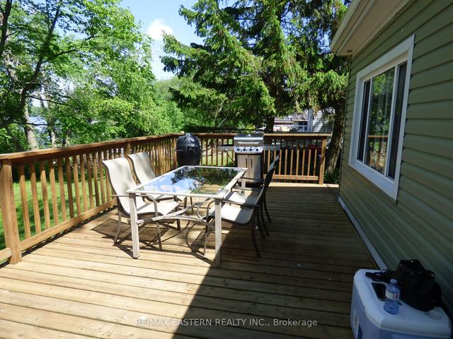 54 Long Island W, House detached with 3 bedrooms, 1 bathrooms and 0 parking in Otonabee South Monaghan ON | Image 12