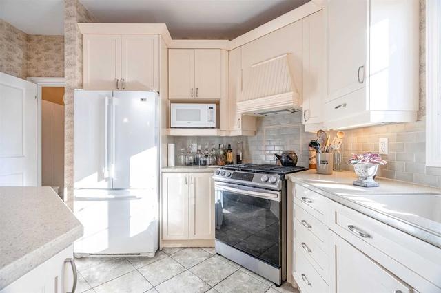 9836 Keele St, House detached with 4 bedrooms, 3 bathrooms and 6 parking in Vaughan ON | Image 22