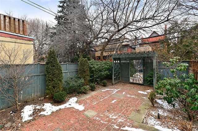 79 Madison Ave, House semidetached with 5 bedrooms, 6 bathrooms and 1 parking in Toronto ON | Image 14