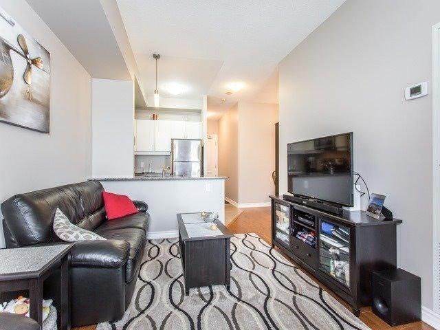 511 - 7730 Kipling Ave, Condo with 2 bedrooms, 2 bathrooms and 1 parking in Vaughan ON | Image 17
