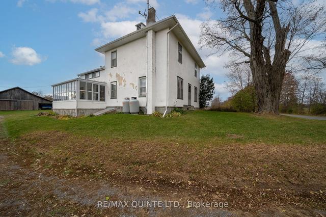 381 Partridge Hollow Rd, House detached with 4 bedrooms, 2 bathrooms and 10 parking in Prince Edward County ON | Image 23