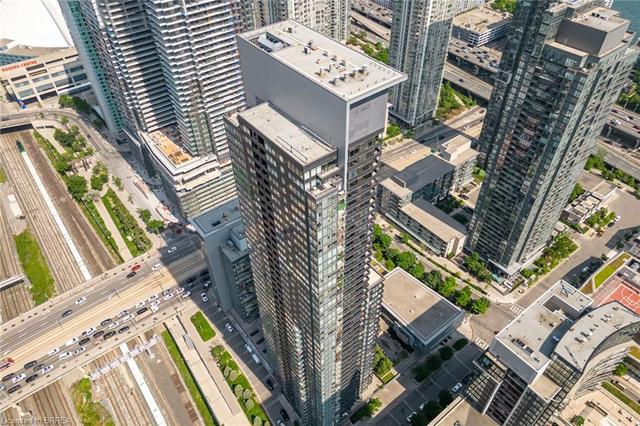 209 - 25 Telegram Mews, House attached with 2 bedrooms, 2 bathrooms and 1 parking in Toronto ON | Image 23