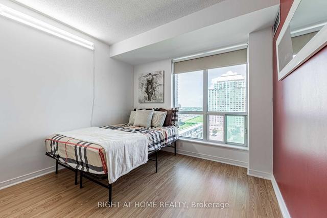 1503 - 8 Lee Centre Dr, Condo with 2 bedrooms, 2 bathrooms and 1 parking in Toronto ON | Image 7