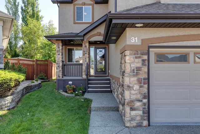 31 Cranleigh Mews Se, House detached with 4 bedrooms, 3 bathrooms and 4 parking in Calgary AB | Image 3