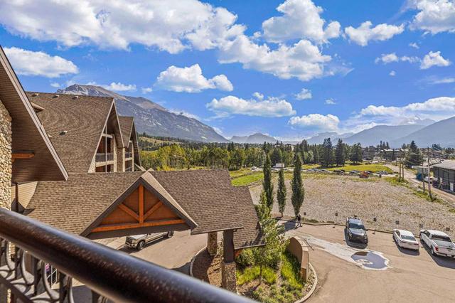 406 - 901 Mountain Street, Condo with 3 bedrooms, 2 bathrooms and 2 parking in Canmore AB | Image 2
