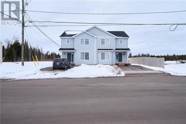 90 Newcombe Dr, House semidetached with 4 bedrooms, 3 bathrooms and null parking in Moncton NB | Image 2