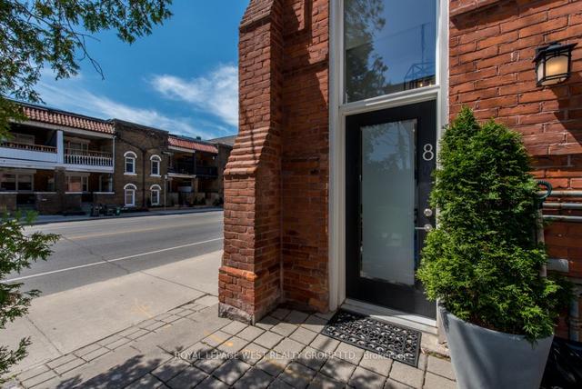 8 - 200 Annette St, Townhouse with 3 bedrooms, 3 bathrooms and 1 parking in Toronto ON | Image 12
