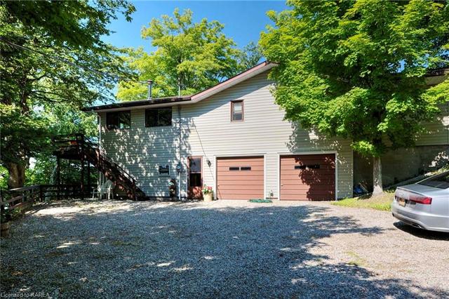 184 Centre Street, House detached with 4 bedrooms, 1 bathrooms and 17 parking in Rideau Lakes ON | Image 34