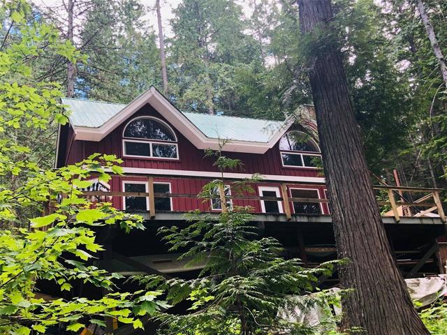 12 Hummingbird Cove, House detached with 4 bedrooms, 0 bathrooms and null parking in Columbia Shuswap F BC | Image 16