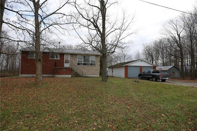 8603 County 28 Road, House detached with 3 bedrooms, 1 bathrooms and 10 parking in Elizabethtown Kitley ON | Image 2