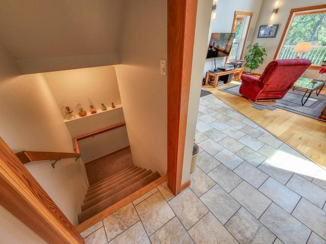 4351 Poplar Ridge Road, House detached with 2 bedrooms, 3 bathrooms and 8 parking in Central Kootenay H BC | Image 25