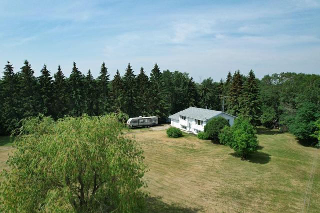 42006 Range Road 210, House detached with 3 bedrooms, 1 bathrooms and null parking in Camrose County AB | Image 48