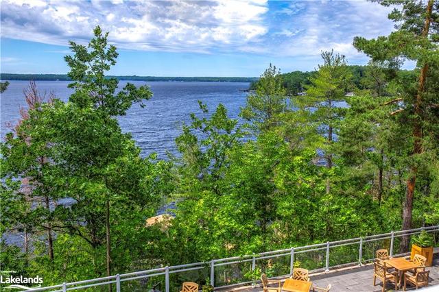 e206-b2 - 1869 Muskoka Road 118 W, House attached with 2 bedrooms, 2 bathrooms and null parking in Muskoka Lakes ON | Image 19