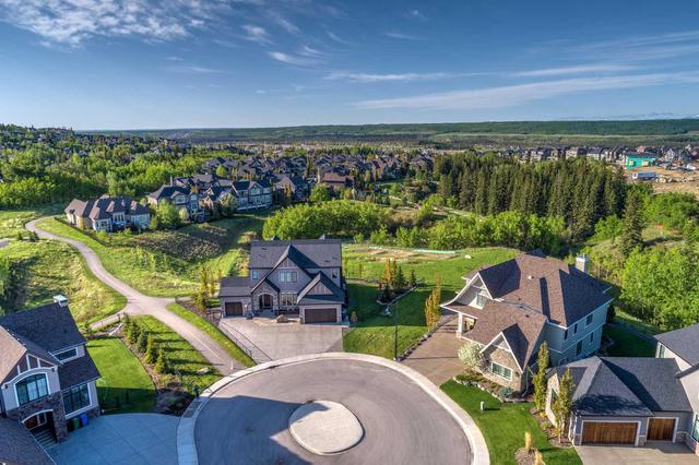 222 Mystic Ridge Park Sw, House detached with 4 bedrooms, 4 bathrooms and 8 parking in Calgary AB | Image 1