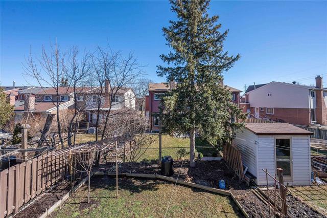 80 Campania Cres, House detached with 3 bedrooms, 4 bathrooms and 3 parking in Toronto ON | Image 28