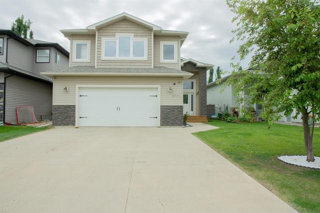 8529 70 Avenue, House detached with 4 bedrooms, 3 bathrooms and 4 parking in Grande Prairie AB | Image 42