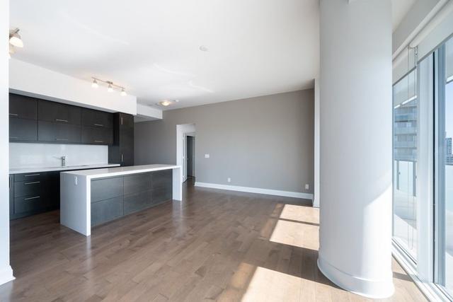 3802 - 65 St Mary St, Condo with 2 bedrooms, 2 bathrooms and 1 parking in Toronto ON | Image 17