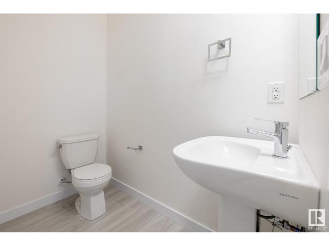 3008 4 St Nw, House semidetached with 3 bedrooms, 2 bathrooms and 2 parking in Edmonton AB | Image 11