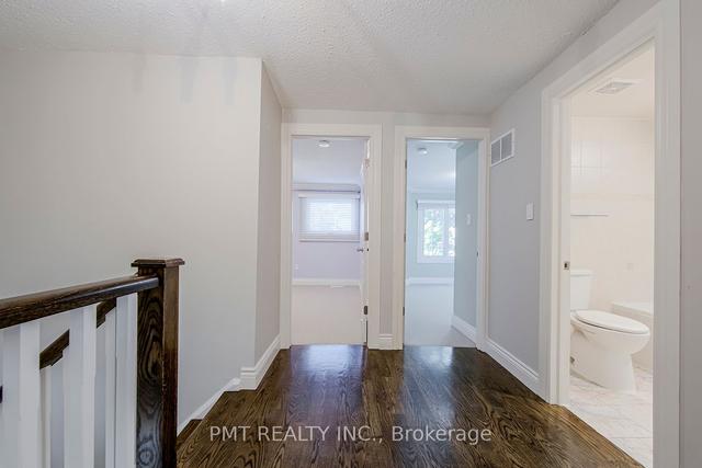 main - 7 Lafferty St, House detached with 3 bedrooms, 2 bathrooms and 3 parking in Toronto ON | Image 16
