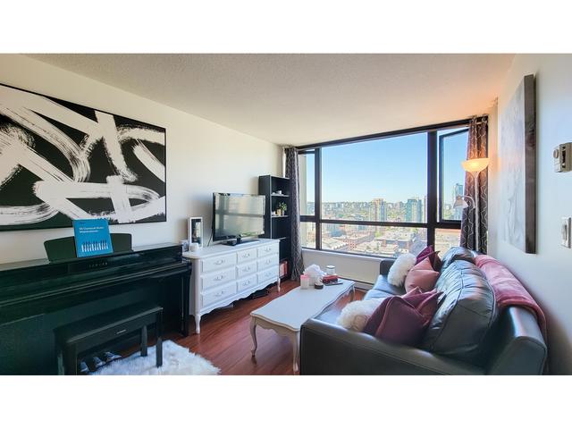 1910 - 928 Homer Street, Condo with 1 bedrooms, 1 bathrooms and 1 parking in Vancouver BC | Image 3
