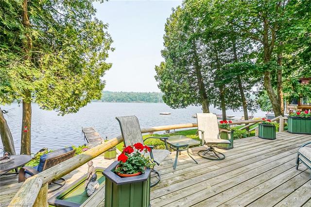 1075 Sawmill Lane, House detached with 3 bedrooms, 1 bathrooms and 5 parking in South Frontenac ON | Image 50