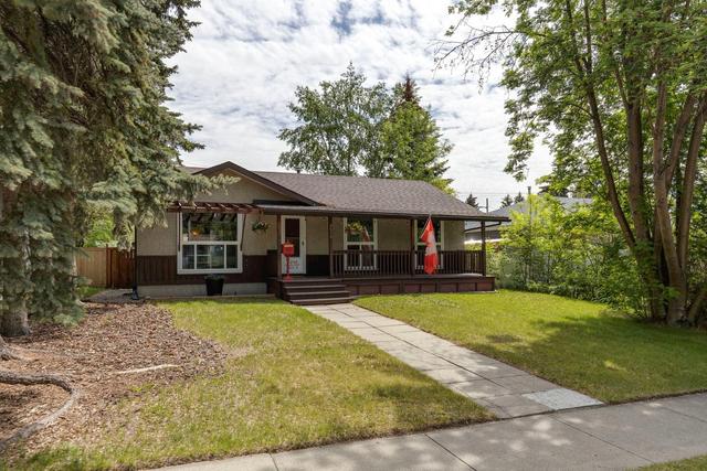 8616 Fairmount Drive Se, House detached with 3 bedrooms, 2 bathrooms and 3 parking in Calgary AB | Image 43