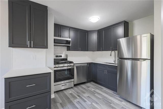 a - 64 Binscarth Crescent, Condo with 2 bedrooms, 1 bathrooms and 2 parking in Ottawa ON | Image 5