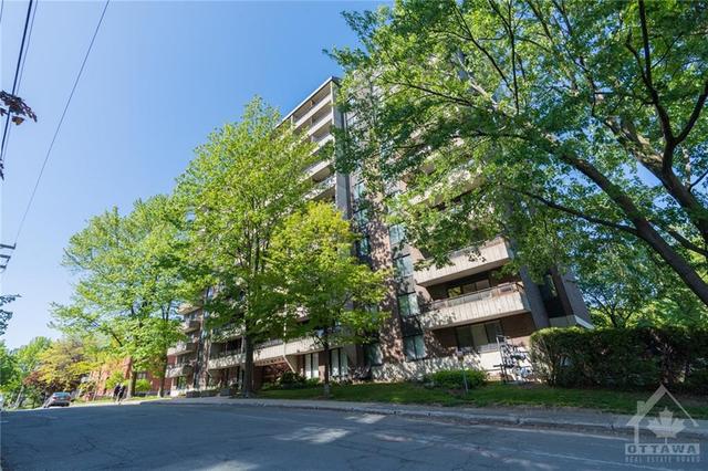 203 - 333 Chapel Street, Condo with 1 bedrooms, 2 bathrooms and 1 parking in Ottawa ON | Image 2