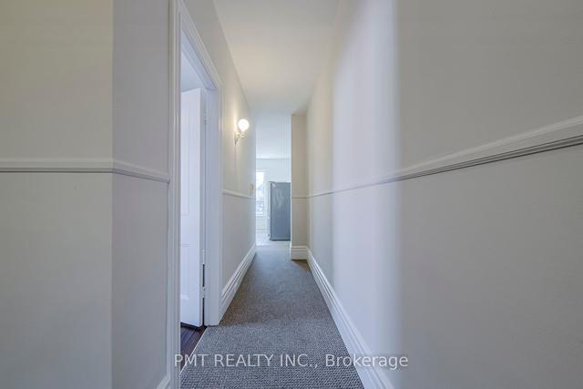 upper - 159 Shaw St, House other with 2 bedrooms, 1 bathrooms and 0 parking in Toronto ON | Image 23