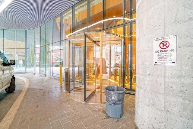 1212 - 11 Wellesley St W, Condo with 0 bedrooms, 1 bathrooms and 0 parking in Toronto ON | Image 12