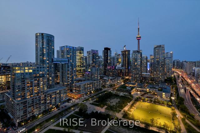 3206 - 75 Queens Wharf Rd, Condo with 3 bedrooms, 2 bathrooms and 1 parking in Toronto ON | Image 9