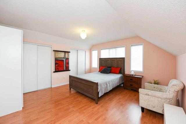 20 Saddletree Tr, House detached with 2 bedrooms, 1 bathrooms and 5 parking in Brampton ON | Image 13
