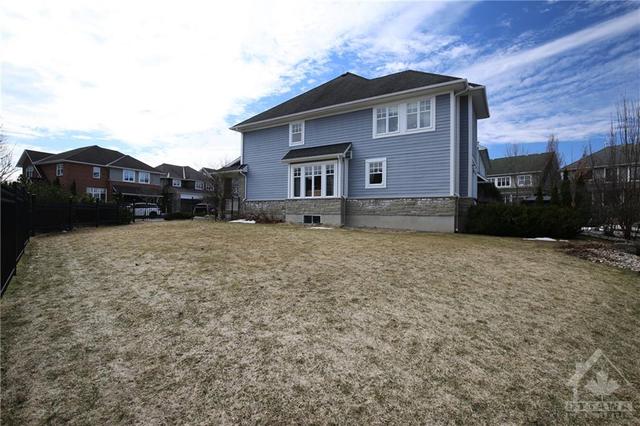 7 Ironside Court, House detached with 4 bedrooms, 3 bathrooms and 6 parking in Ottawa ON | Image 27