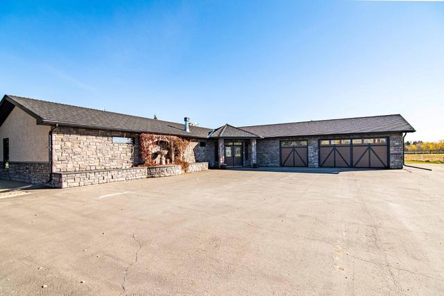39225 Range Road 274 Range, House detached with 4 bedrooms, 4 bathrooms and 3 parking in Red Deer County AB | Image 31
