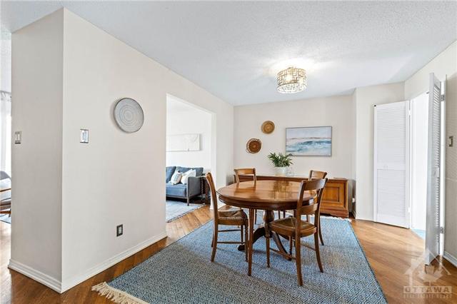 212 Owl Drive, Townhouse with 3 bedrooms, 2 bathrooms and 1 parking in Ottawa ON | Image 12