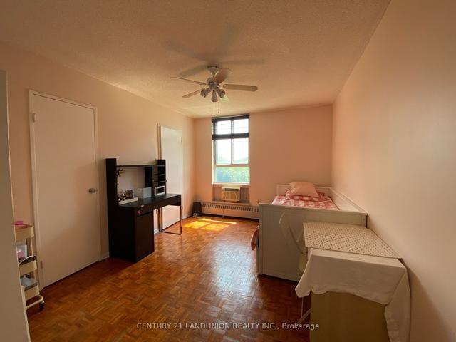 808 - 1964 Main St W, Condo with 3 bedrooms, 2 bathrooms and 1 parking in Hamilton ON | Image 2